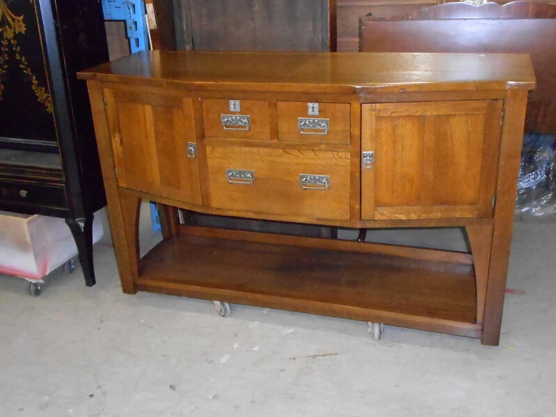 Furniture Refinishing near Louisville